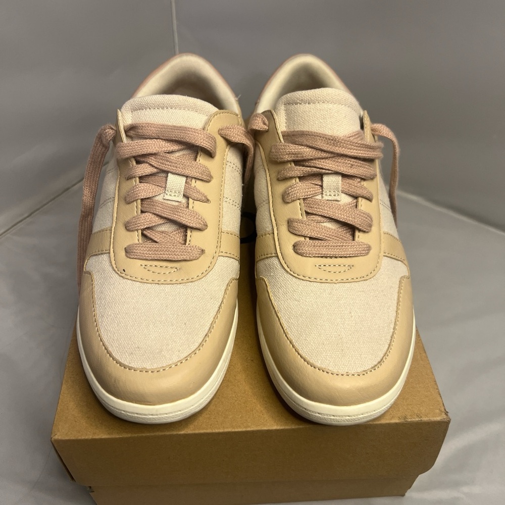 a new day Women's Sneakers in Beige and Cream